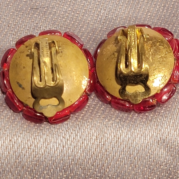 Made In Western Germany Vtg Clipon Earrings Gold Tone, Red Beaded Cluster Signed - Picture 4 of 11